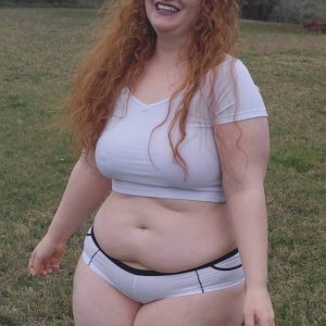 Chaud comme la côte Valeria - rencontre-MILF-Les Sables-d'Olonne